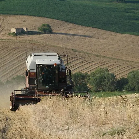 Di Agricoltori Couette-café 3*